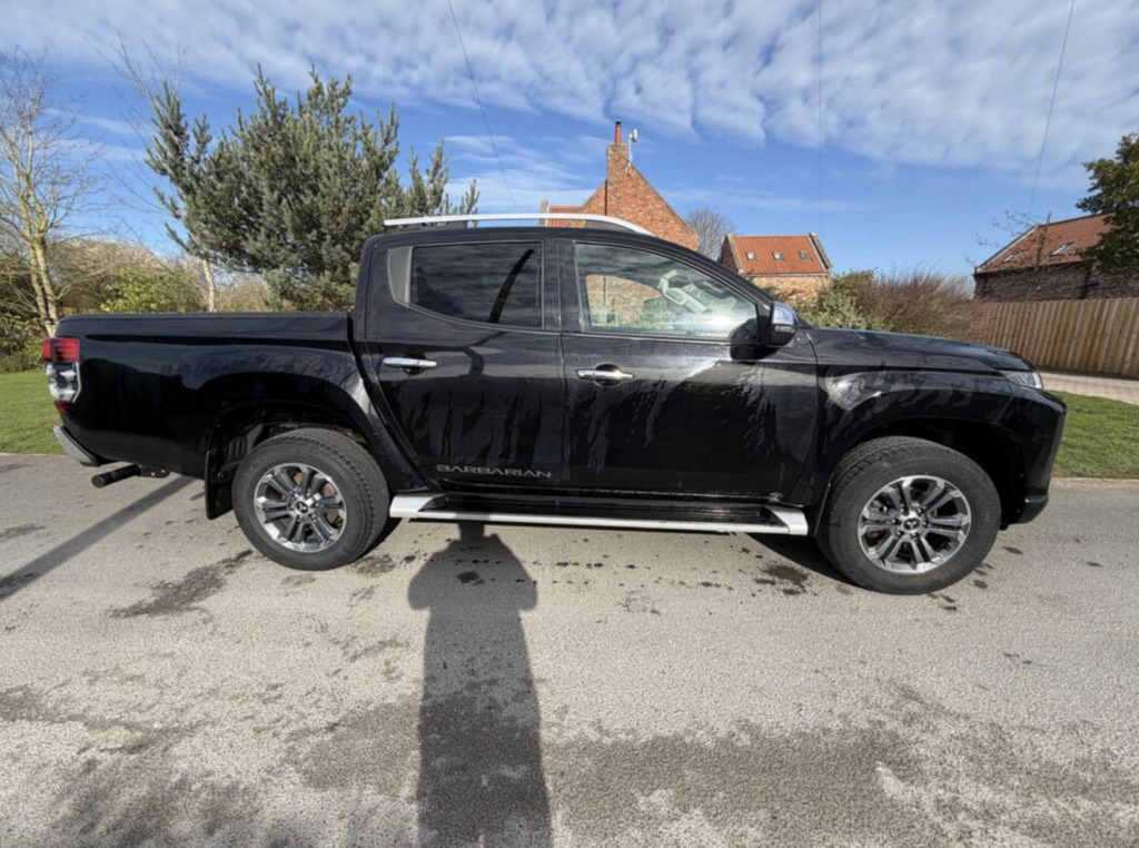 Mitsubishi L200 2.2 Di-d Dc Barbarian 4Wd, 51,510 Miles #2