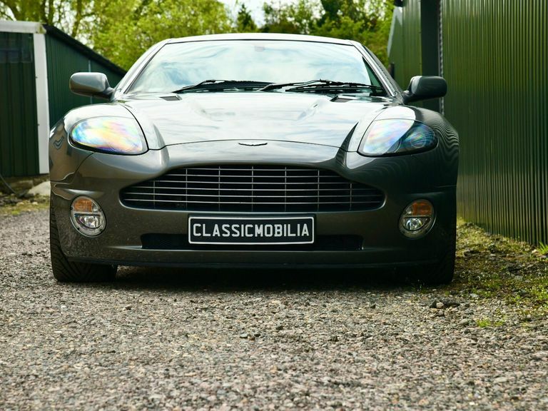 Aston Martin Vanquish Vanquish Silver #4