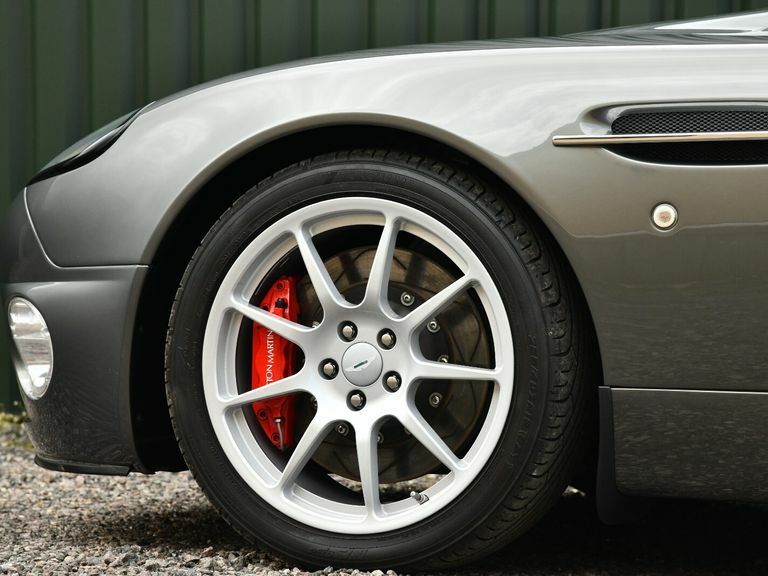 Aston Martin Vanquish V12 20 2004 Green #20