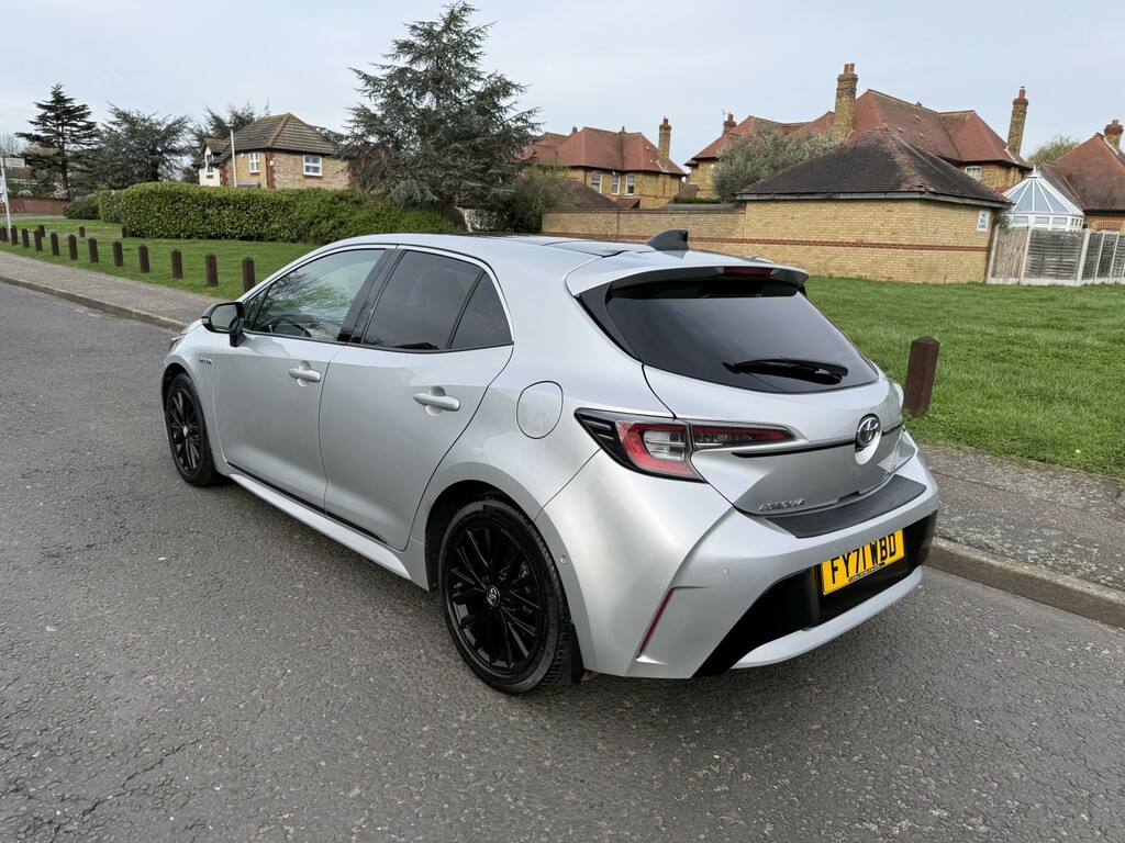 Toyota Corolla Hatchback 1.8 Vvt-h Design 2021 FY71WBD Silver #5