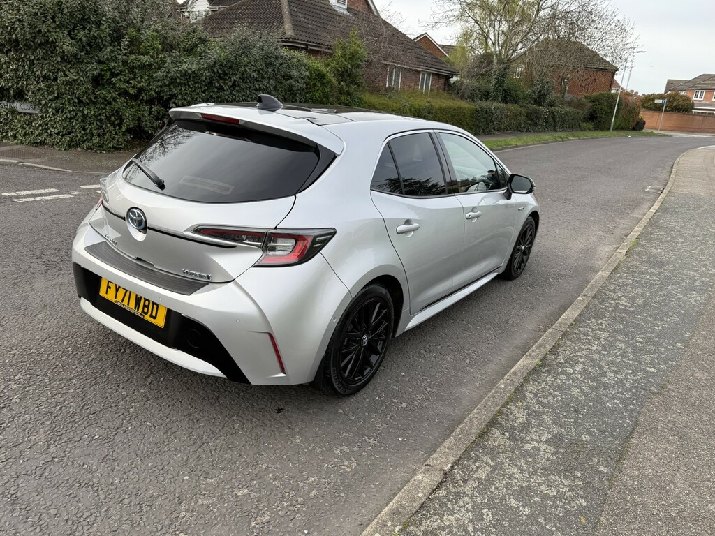 Toyota Corolla Hatchback 1.8 Vvt-h Design 2021 FY71WBD Silver #6