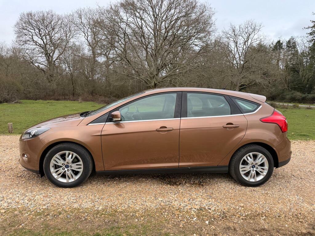Ford Focus 1.6 Titanium Navigator Powershift Euro 5 Brown #6