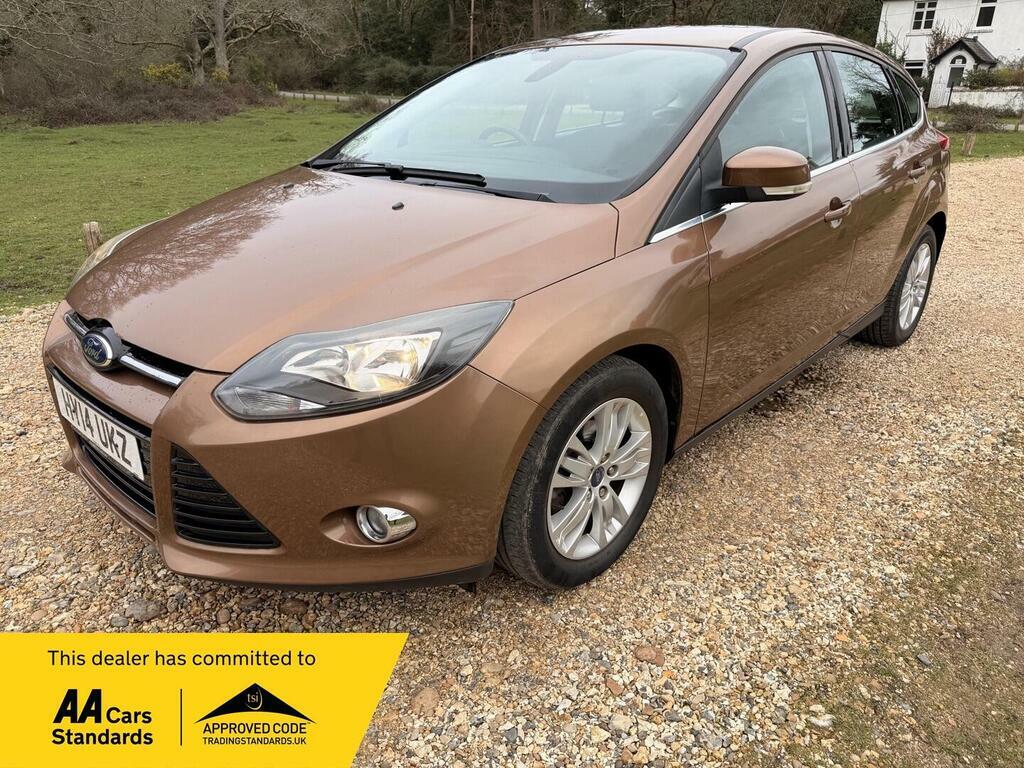 Ford Focus 1.6 Titanium Navigator Powershift Euro 5 Brown