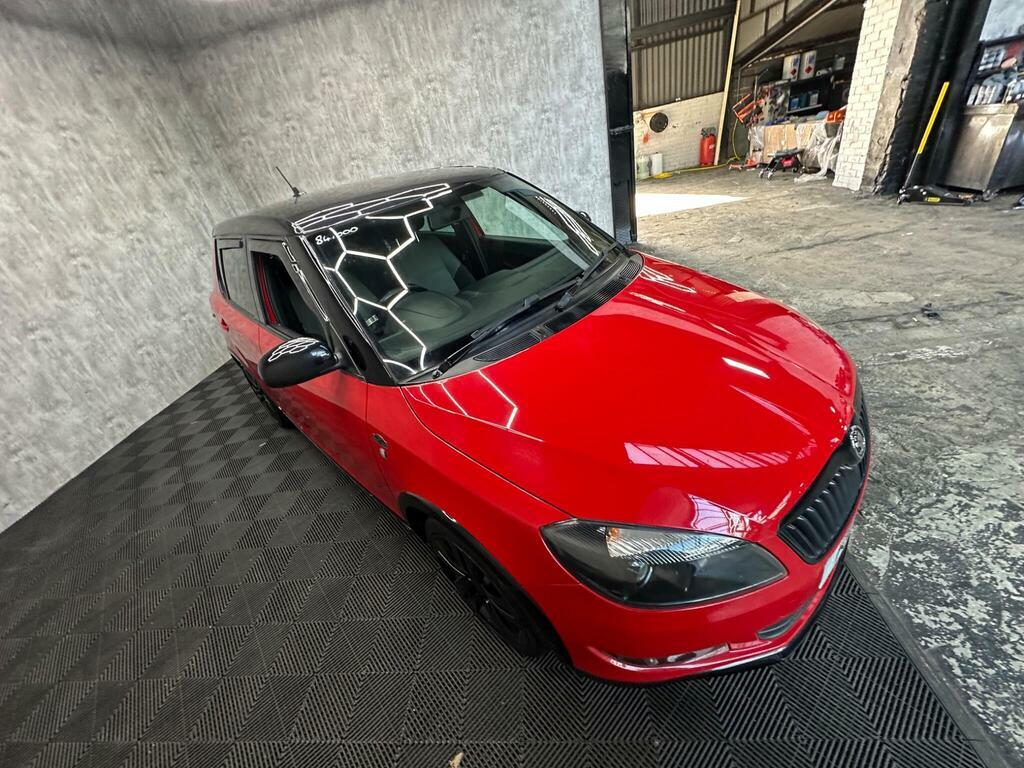 Skoda Fabia 1.6 Tdi Monte Carlo Tech Euro 5 Red #6