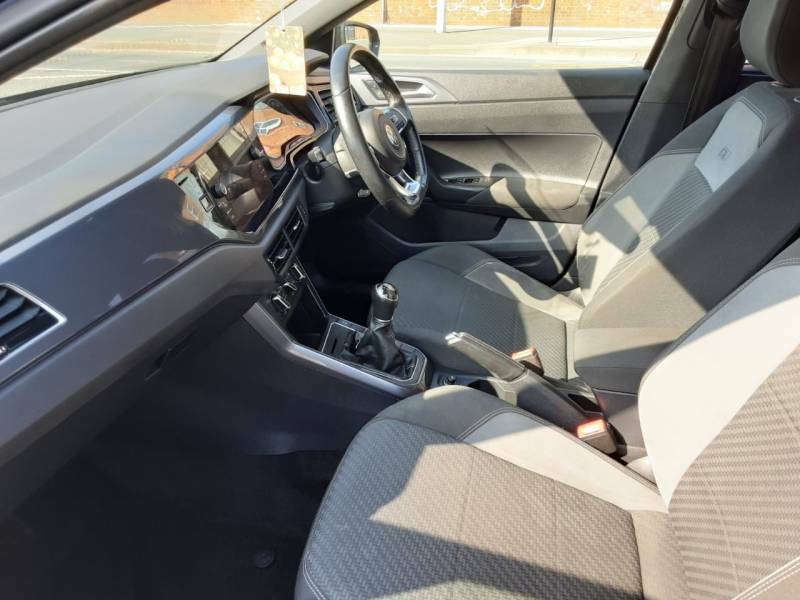 Volkswagen Polo 1.0 Tsi 95 R-line - 2020 70 YY70LML Black #6