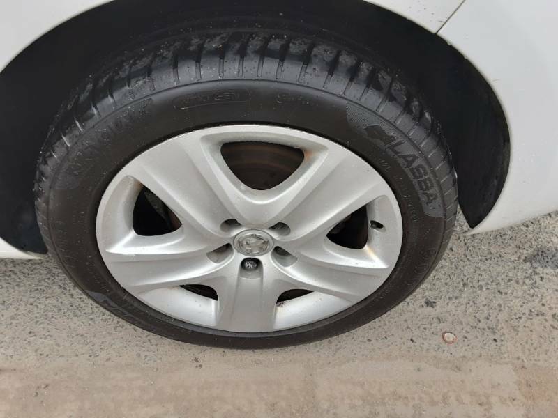 Vauxhall Zafira 1.4T Exclusiv - 2015 15 White #5