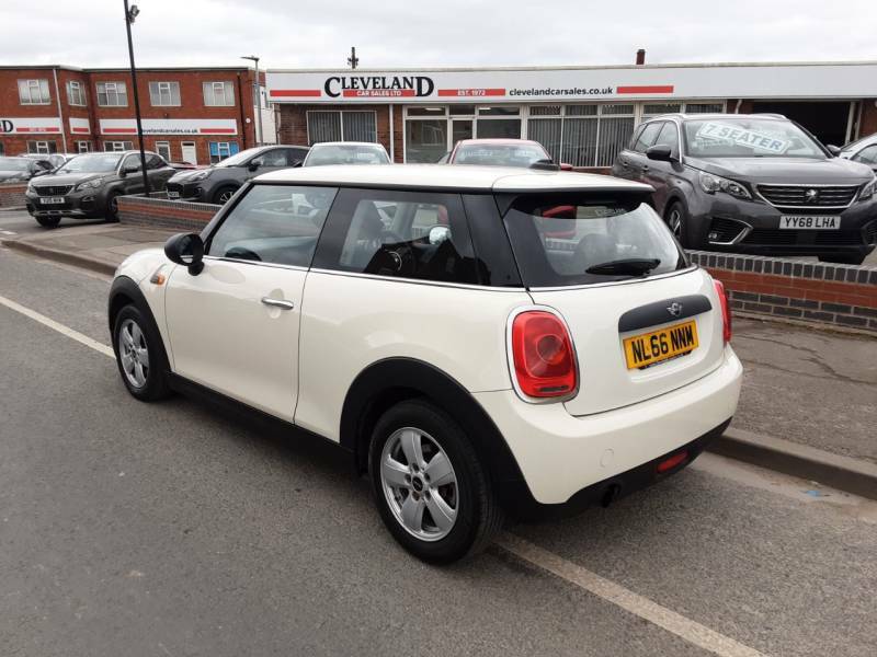 Mini Hatch 1.2 One - 2016 66 NL66NNM White #4