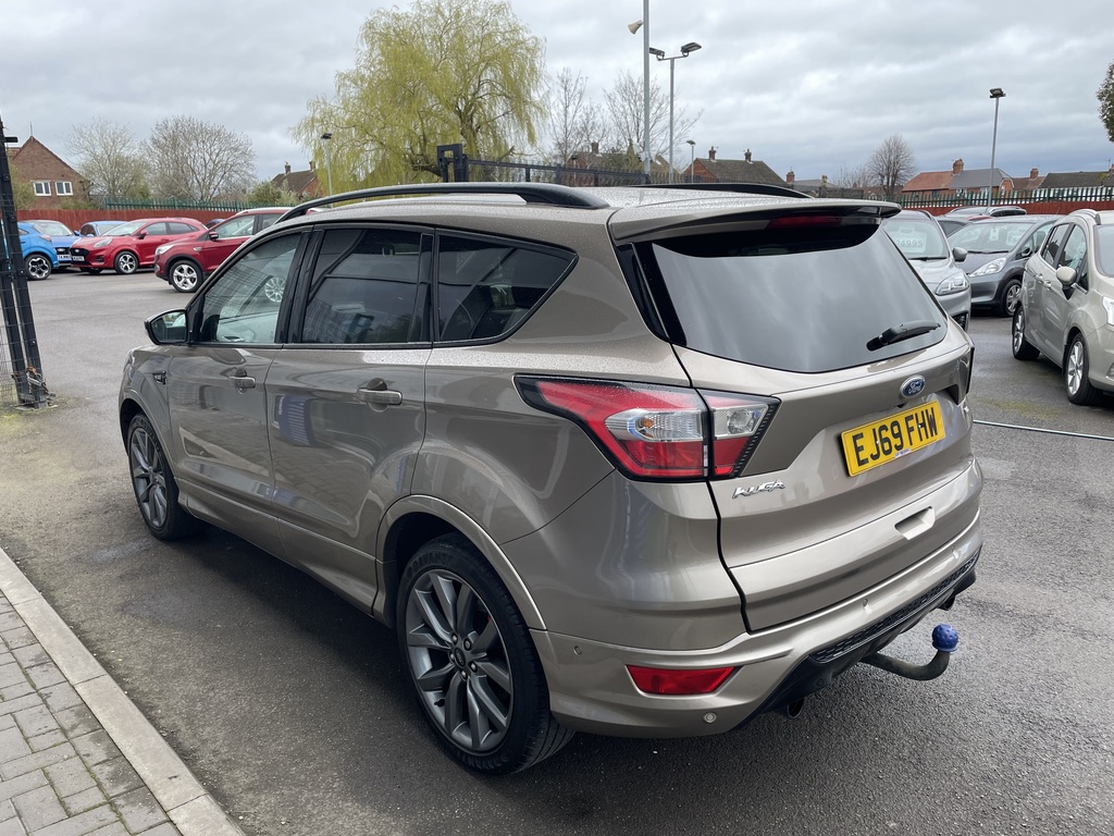 Ford Kuga 2.0 Tdci 180 St-line Edition EJ69FHW Silver #4