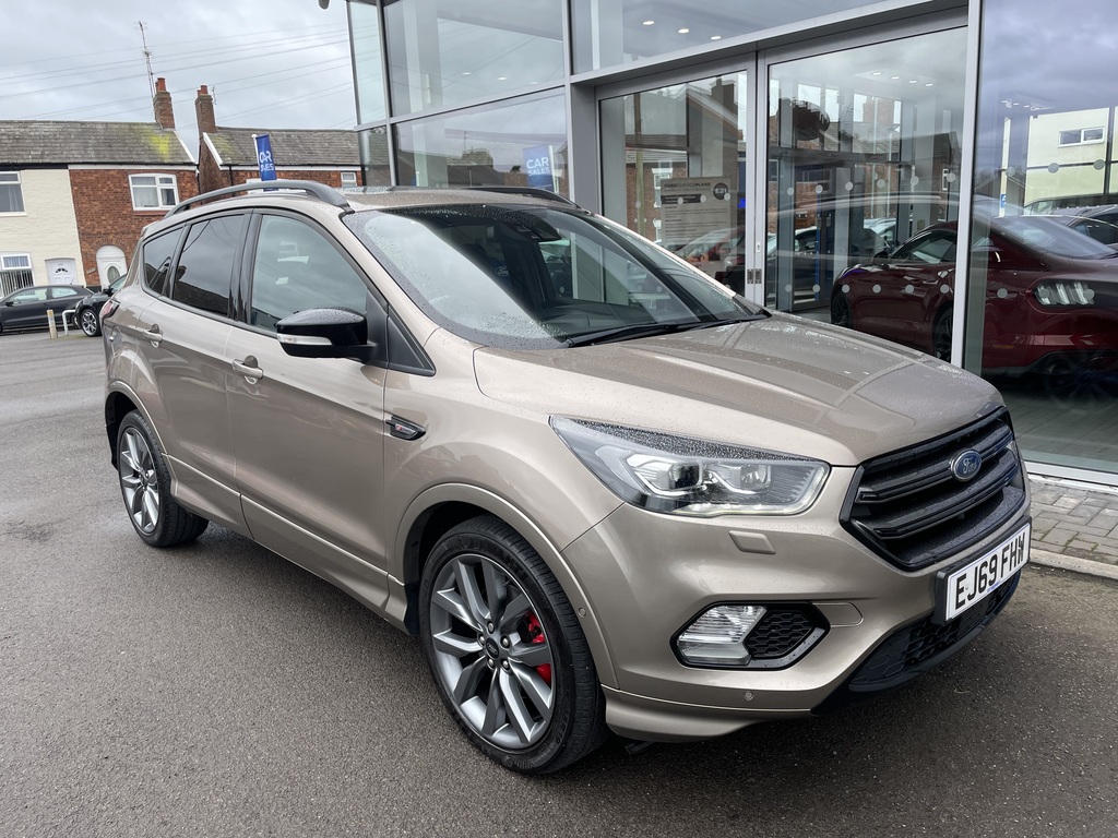Ford Kuga 2.0 Tdci 180 St-line Edition EJ69FHW Silver