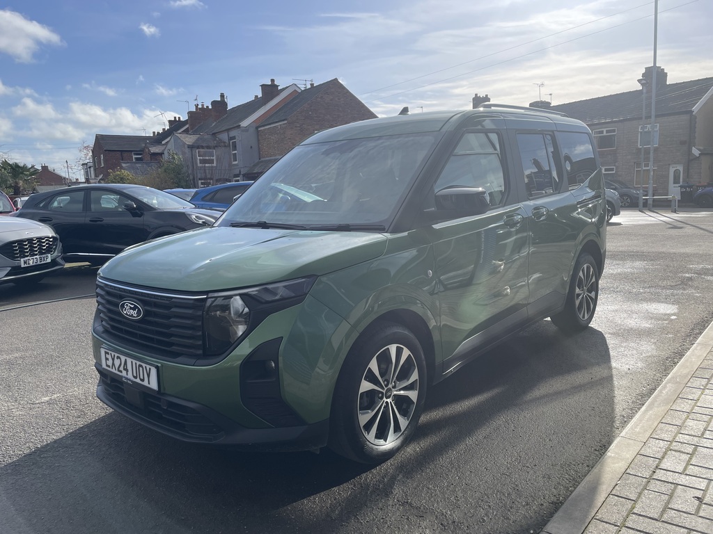 Ford Tourneo Courier 1.0 Ecoboost Titanium Green #3