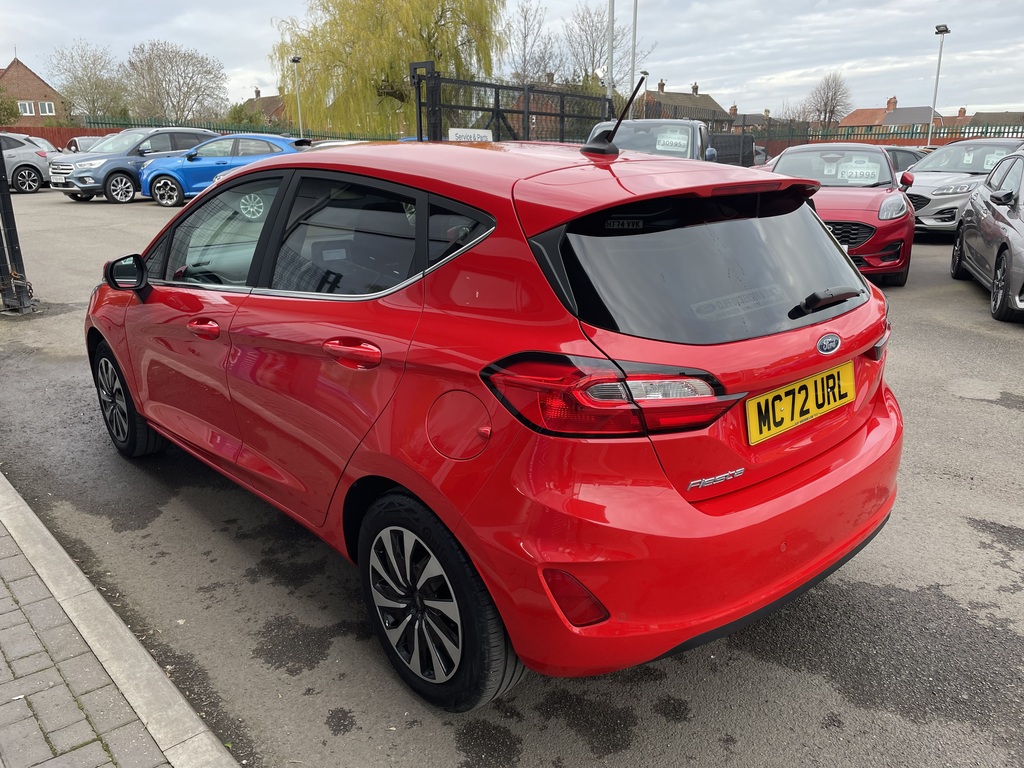 Ford Fiesta 1.0 Ecoboost Titanium MC72URL Red #4