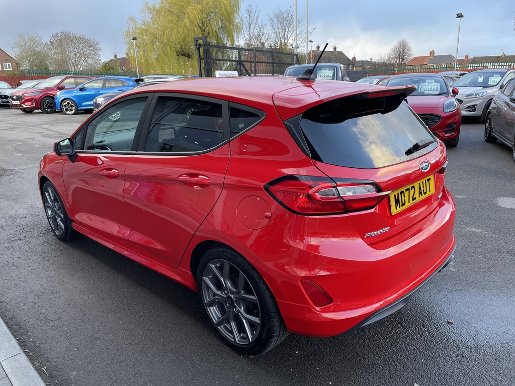 Ford Fiesta 1.0 Ecoboost Hybrid Mhev 125 St-line MD72AUT Red #4