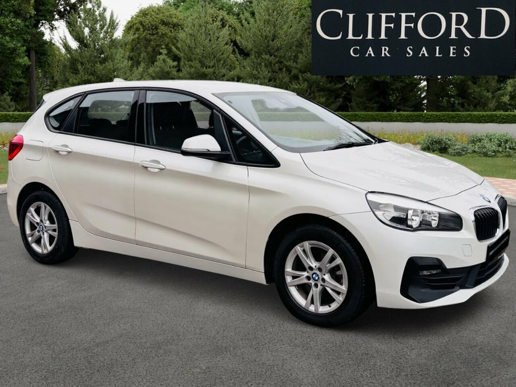BMW 2 Series Active Tourer 2L Se White #3