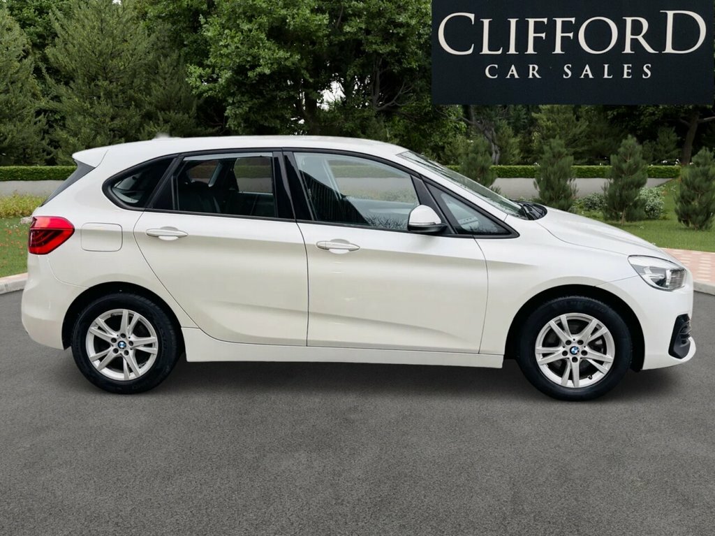 BMW 2 Series Active Tourer 2L Se White #4