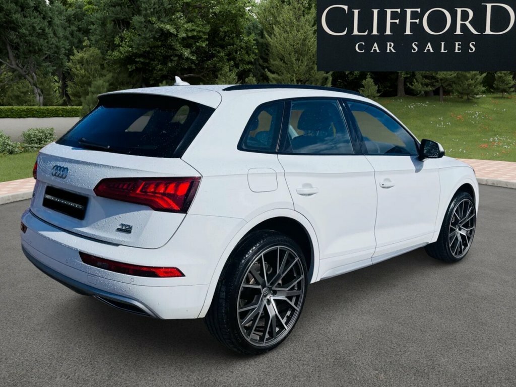Audi Q5 2L Se ML59RUN White #6