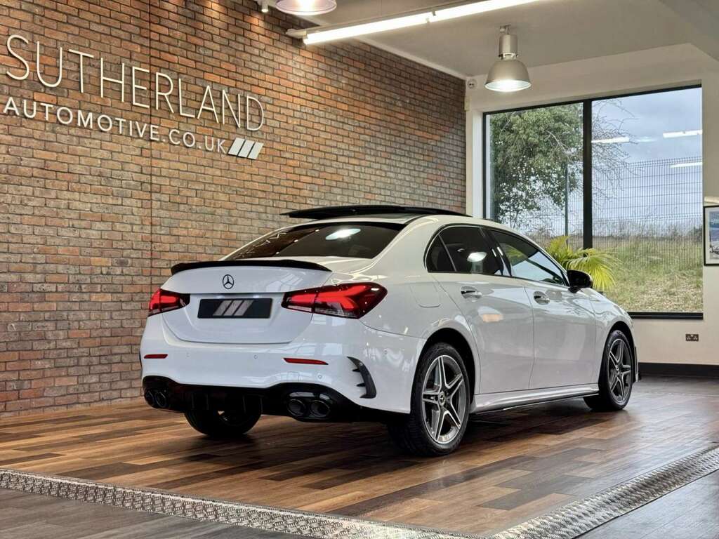 Mercedes-Benz A Class 1.3 A250e 15.6Kwh Amg Line Premium Plus Saloon 4 YJ72HEV White #4