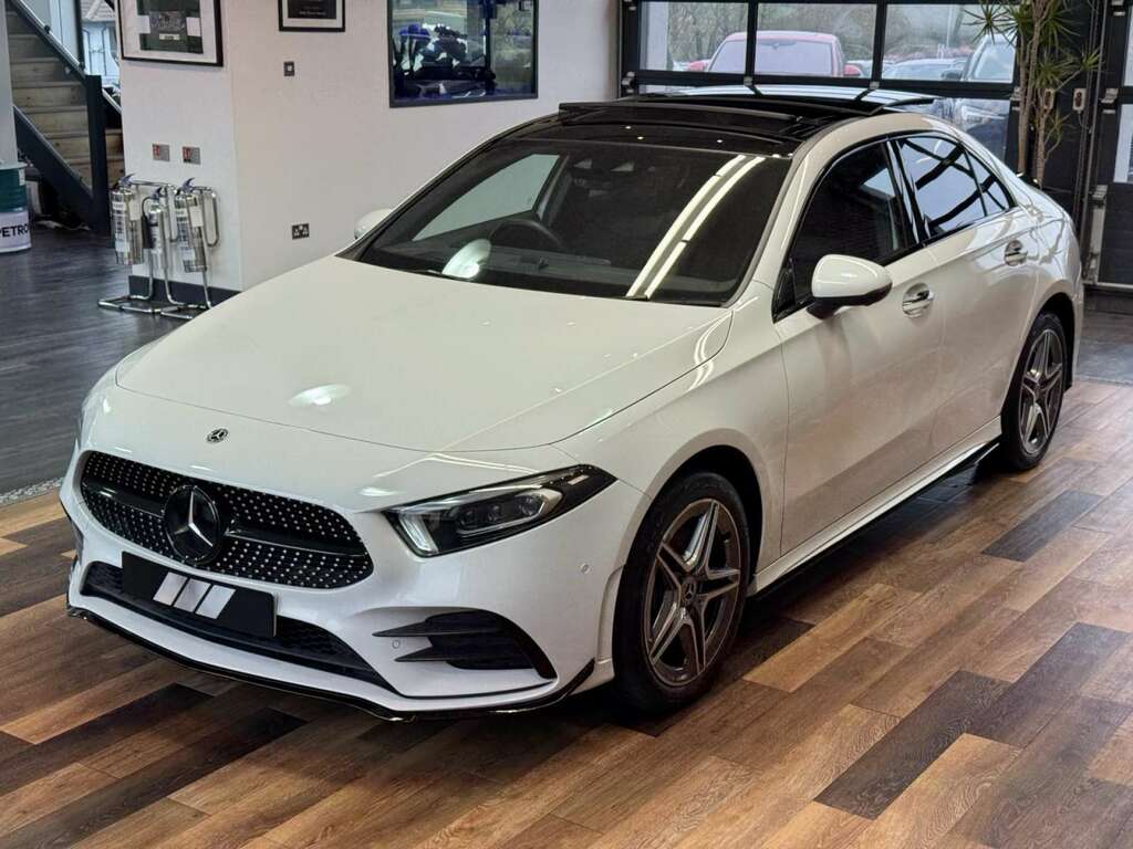 Mercedes-Benz A Class 1.3 A250e 15.6Kwh Amg Line Premium Plus Saloon 4 YJ72HEV White #6