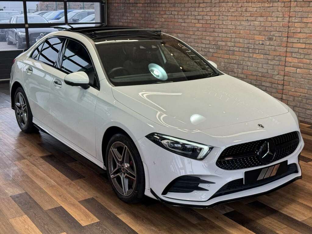 Mercedes-Benz A Class 1.3 A250e 15.6Kwh Amg Line Premium Plus Saloon 4 YJ72HEV White #3