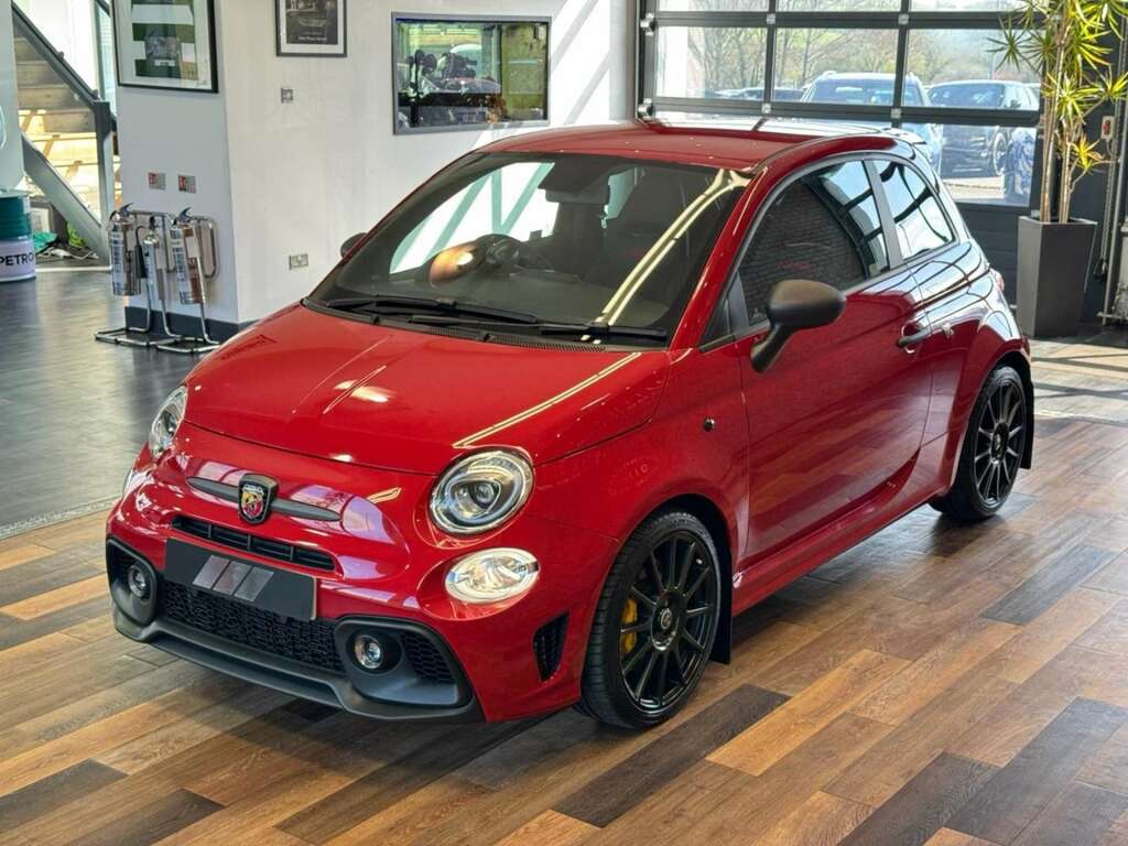 Abarth 695 1.4 695 Red #3