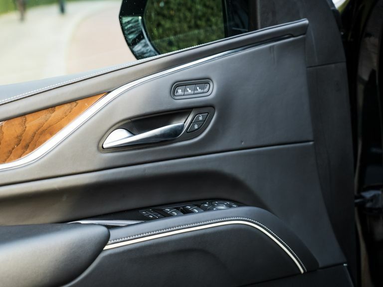 Cadillac Escalade Sport Platinum Black #53