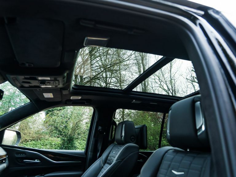 Cadillac Escalade Sport Platinum Black #37