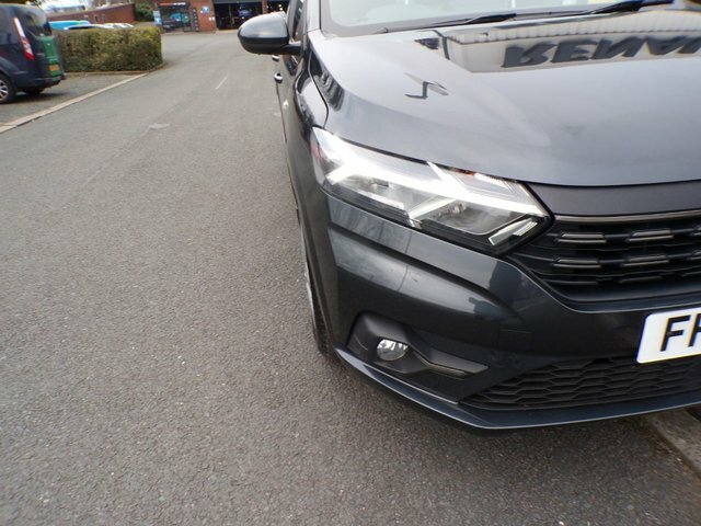 Dacia Sandero Tce Comfort Hatchback FH22BUE Grey #6