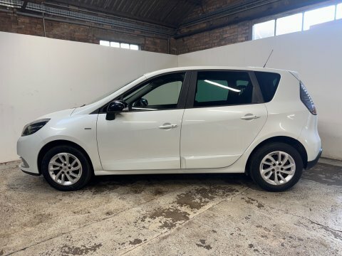 Renault Scenic Limited Nav Dci SH65UTP White #6
