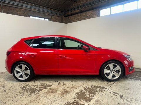 Seat Leon Tdi Fr Technology EO16OGZ Red #5