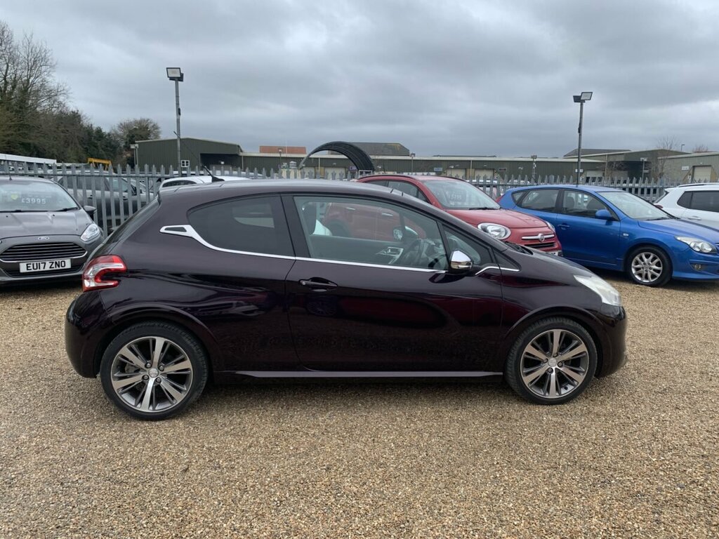 Peugeot 208 Diesel GL13XHE Purple #4