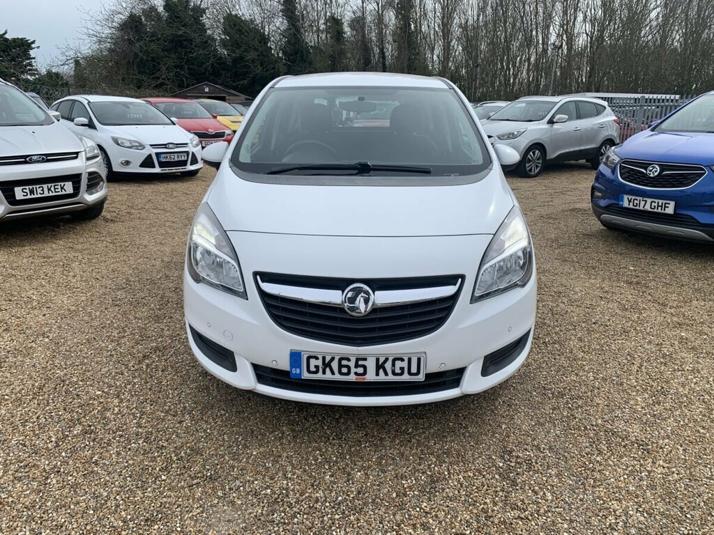 Vauxhall Meriva Diesel GK65KGU White #4