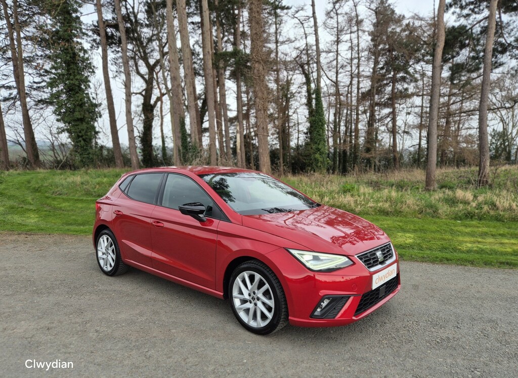 Seat Ibiza Hatchback 1.0 Mpi Fr 202323 YE23DDF Red #2