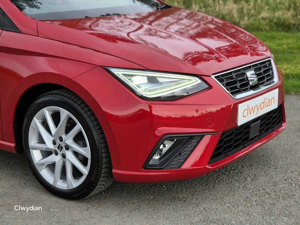 Seat Ibiza Hatchback 1.0 Mpi Fr 202323 YE23DDF Red #5