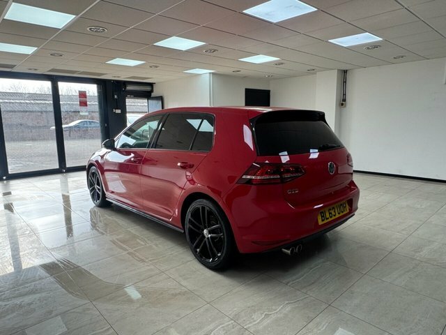 Volkswagen Golf 2014 2.0 Tdi Bluemotion Tech Gtd Hatchback Die BL63UOH Red #5