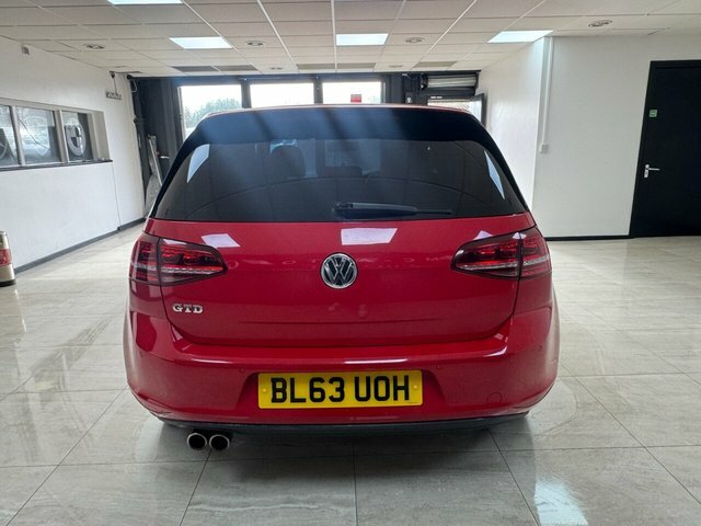 Volkswagen Golf 2014 2.0 Tdi Bluemotion Tech Gtd Hatchback Die BL63UOH Red #4