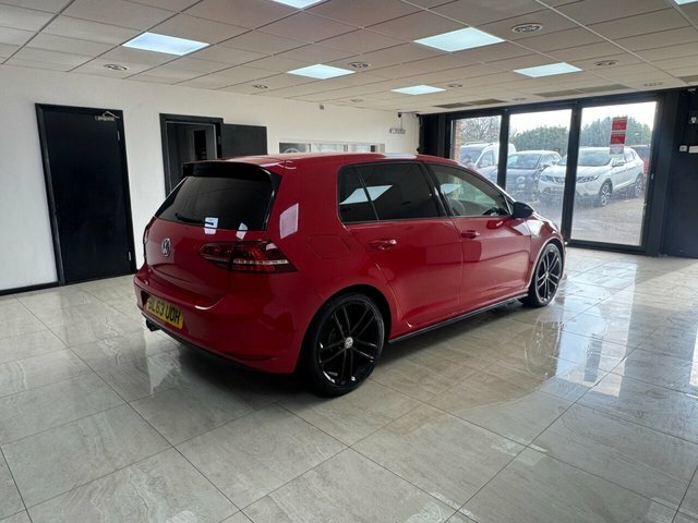 Volkswagen Golf 2014 2.0 Tdi Bluemotion Tech Gtd Hatchback Die BL63UOH Red #3