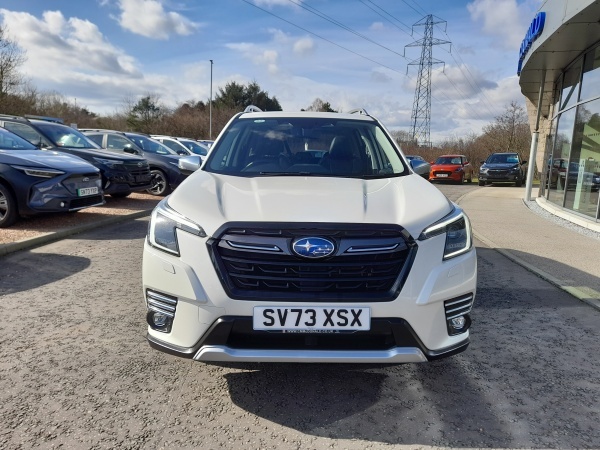 Subaru Forester 2.0I E-boxer Xe Premium Lineartronic SV73XSX White #2