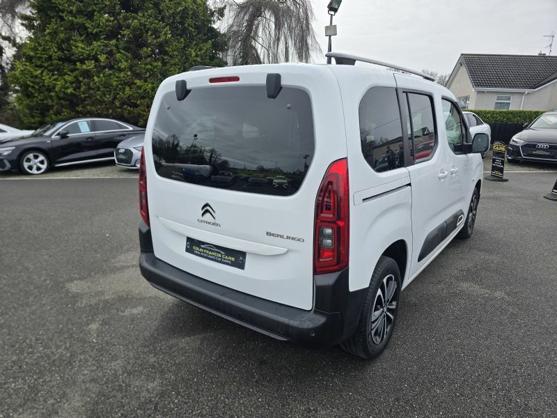 Citroen Berlingo Multispace 1.5Bluehdi Flair S S White #4