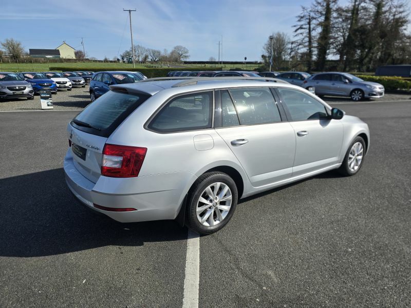 Skoda Octavia 1.6Tdi S Estate Silver #5