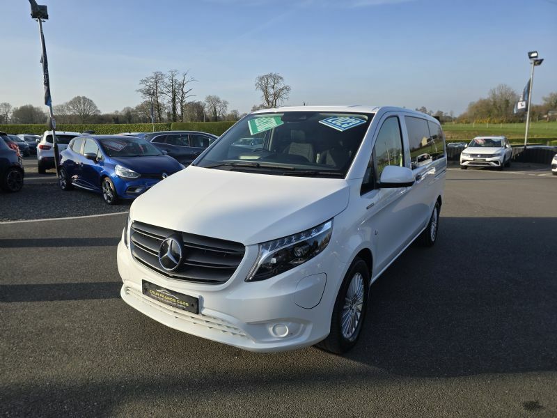 Mercedes-Benz eVito Tourer Pro White