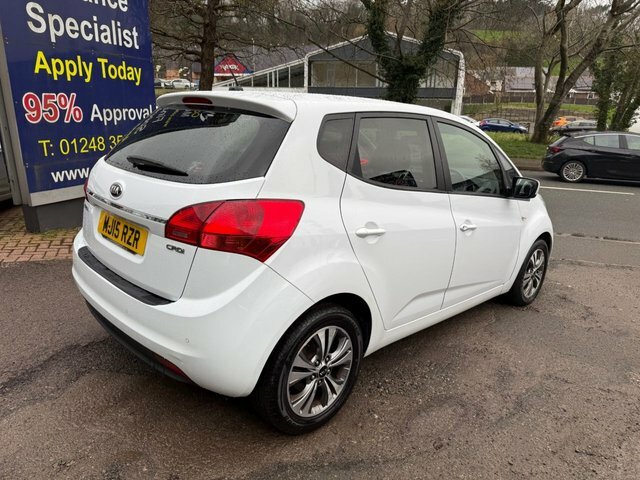 Kia Venga 2015 15 1.4 Crdi Sr7 Mpv Euro 5 MJ15RZR White #5