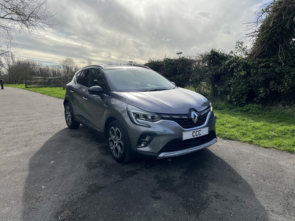 Renault Captur Hatchback 1.6 E-tech Full Hybrid 145 Techno Au Grey