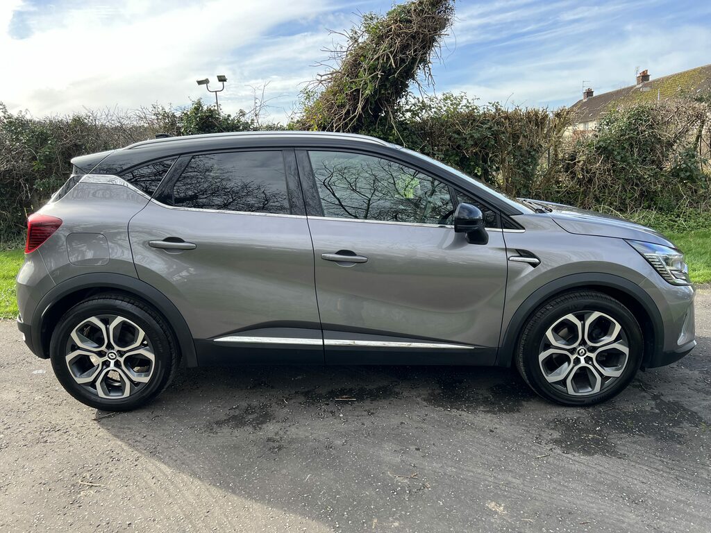 Renault Captur Hatchback 1.6 E-tech Full Hybrid 145 Techno Au Grey #2