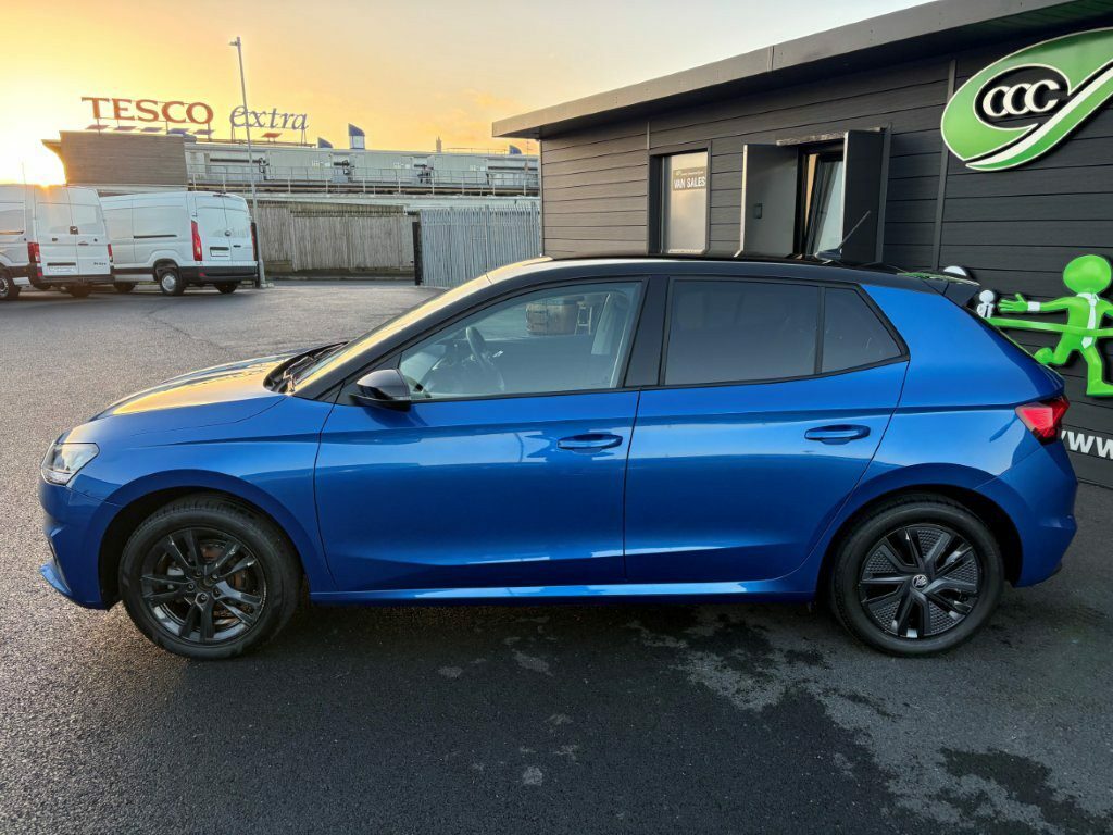 Skoda Fabia 1.0 Tsi Colour Edition 95 Hatchback Blue #4