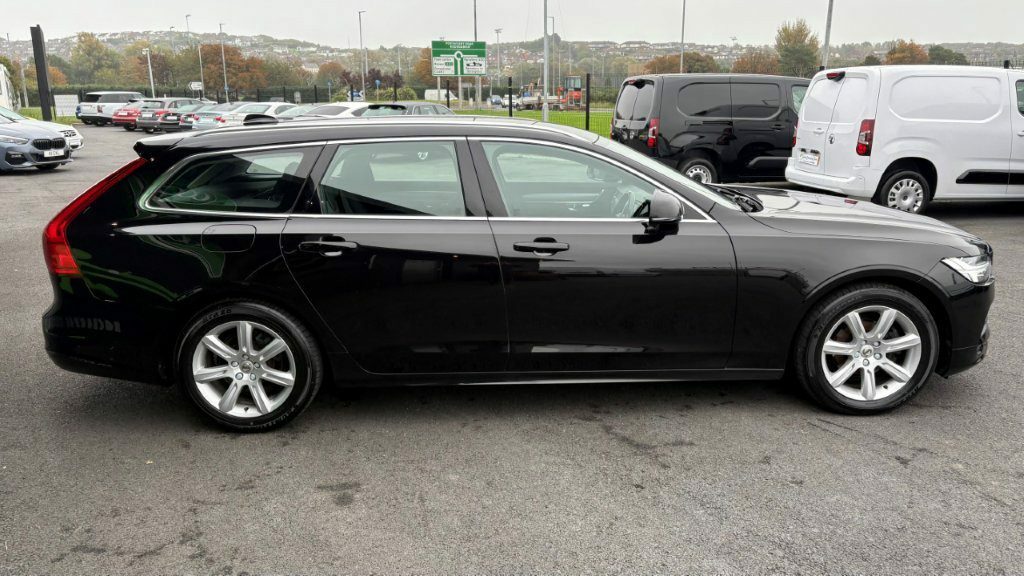 Volvo V90 2.0 D4 Momentum 190  Black #5