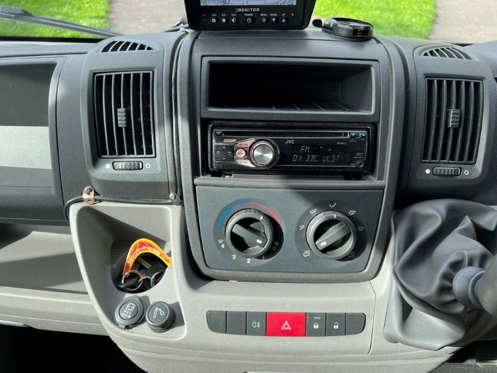 Fiat 2011 Comanche Twin Axle 3.0Td 4 Berth Grey #18