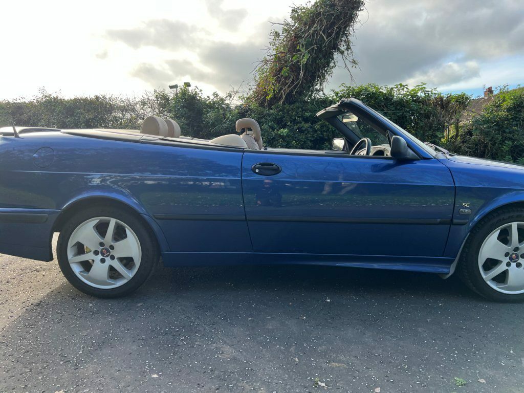 Saab 9-3 2.0T Se Red #16