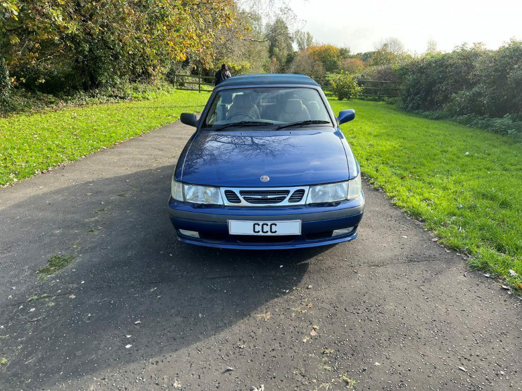 Saab 9-3 2.0T Se Red #8