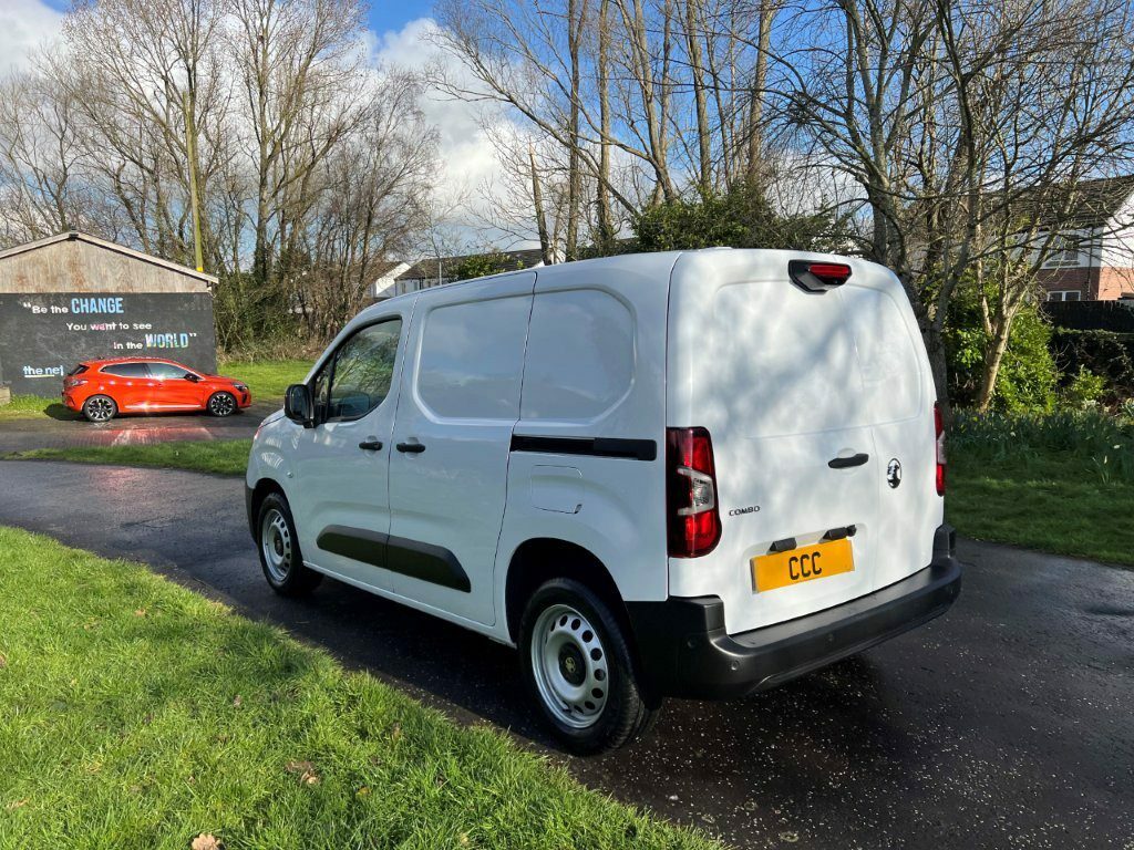 Vauxhall Combo 1.5 2300 Prime Plus 100 Swb  White #5