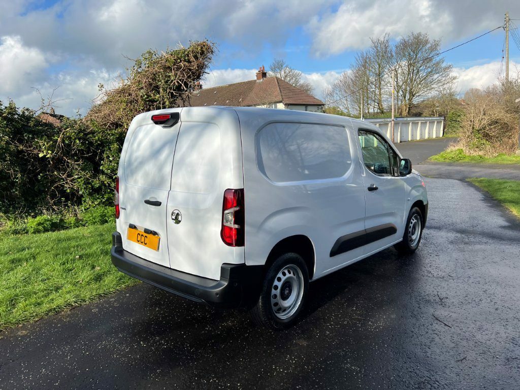 Vauxhall Combo 1.5 2300 Prime Plus 100 Swb  White #3