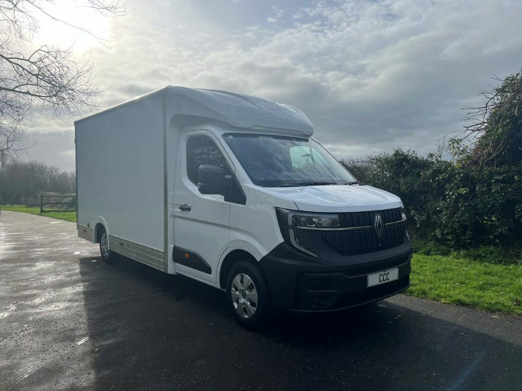 Renault Master 2.0 Ll35 Dci Advance Lr 150 Luton Low Loader White